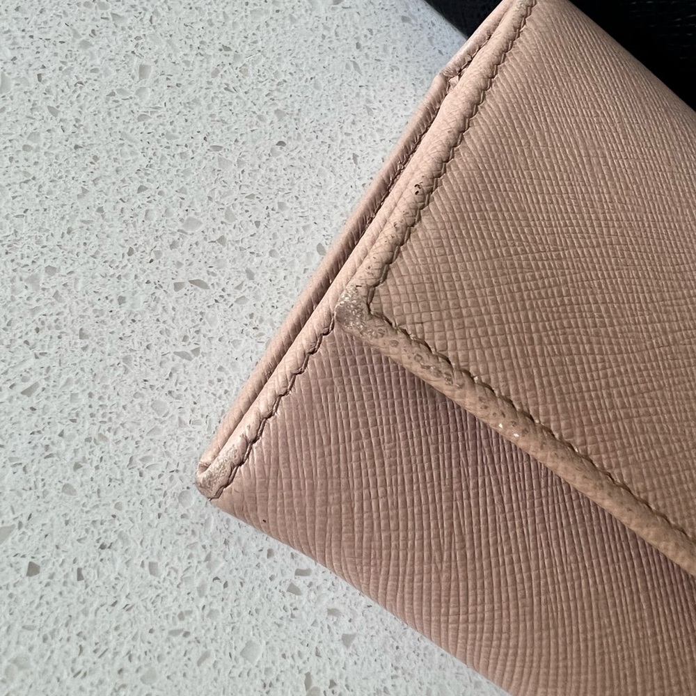 Prada Wallet - Picture 6 of 16
